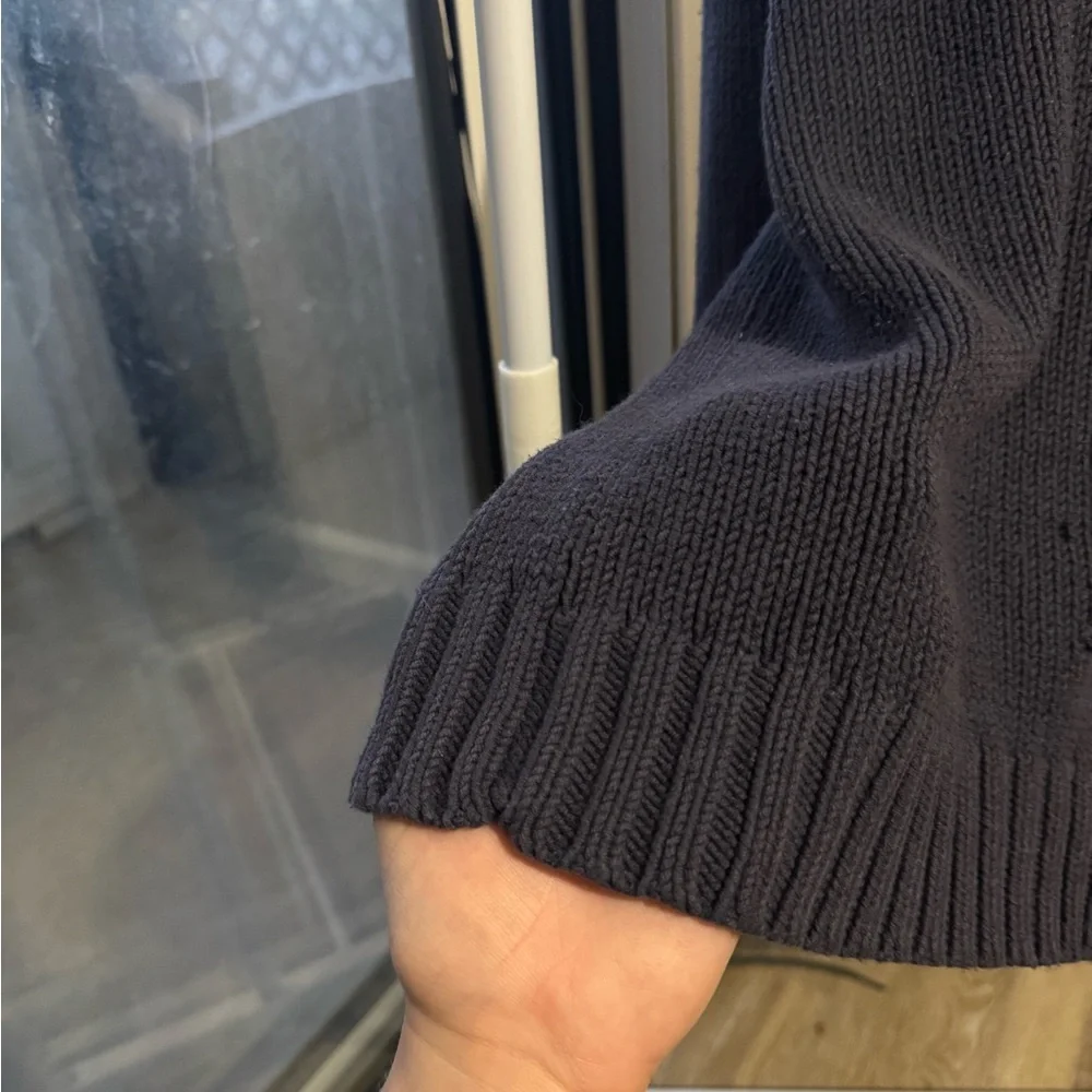 Old Navy Crewneck Sweater